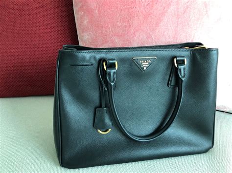 prada saffiano lux o nero tu|Prada saffiano bag review.